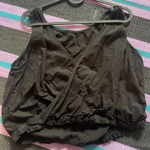 Esby crop top